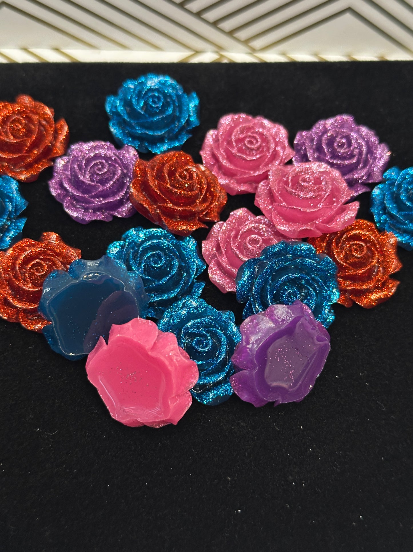 12 Assorted Flat Back Glittery Roses