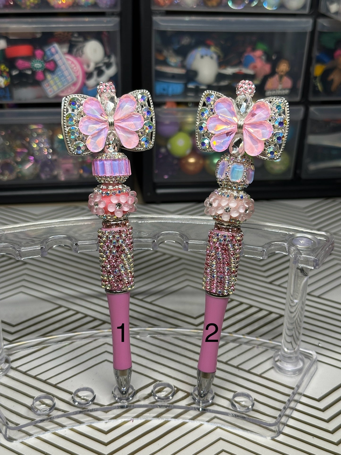 Fancy Bow Ink Pen