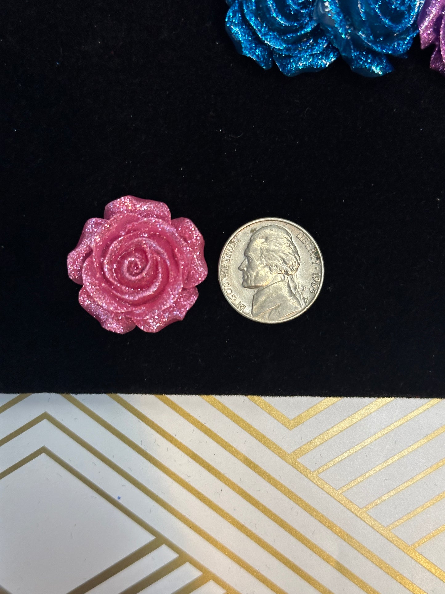 12 Assorted Flat Back Glittery Roses